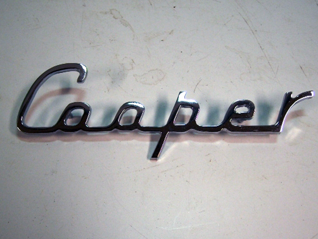 バッジ （リア） Cooper 社外品 新品 英国車・MINIのレアパーツ エンブレム類（Emblem)
