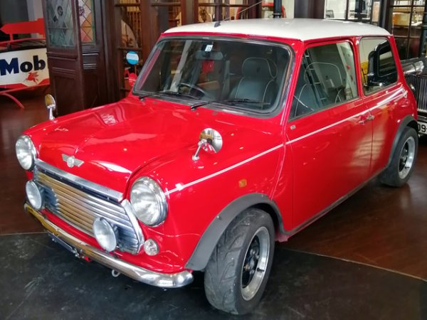 画像2: ローバー　ミニ　クーパー（ＭＴ） (2)