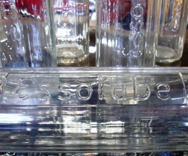 画像3: オイルボトル　８本ＳＥＴ　Esso (3)