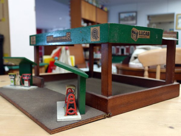 画像3: ガソリンスタンド/ガレージ　c1950　 (3)