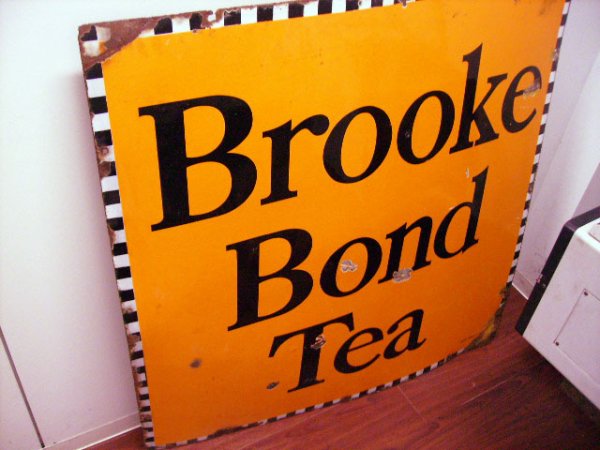 画像1: 看板　BROOKE　BOND　TEA (1)