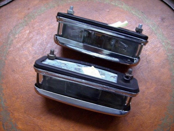 画像2: ライセンスランプ　ルーカス　純正　1個　未使用 (2)