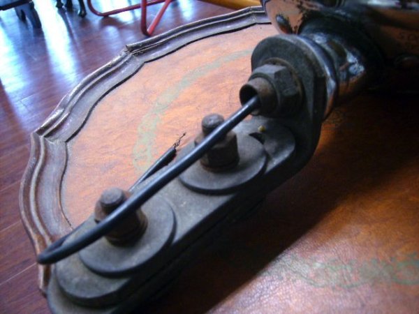 画像3: LUCAS　スポットランプ　ブラケット付き　モンテカルロ用　中古 (3)