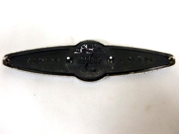 画像3: バッジ＆ベゼル(リア)ミニクーパーS　MK2　純正　中古 (3)