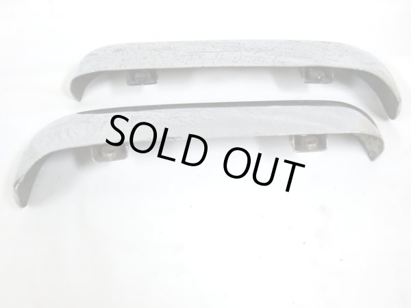 画像2: ミニ　クラブマン　エステート　リア　バンパー　左右セット　純正　中古 (2)