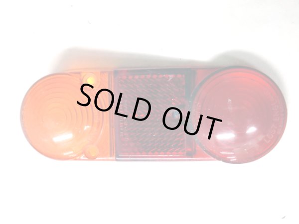 画像2: ミニバン・エステート　テール・レンズ　中古 (2)